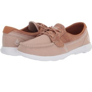 Skechers Goga Max Size 8